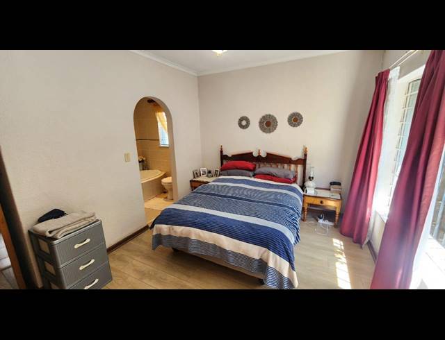 5 BEDROOM HOUSE FOR SALE IN BRACKENDOWNS